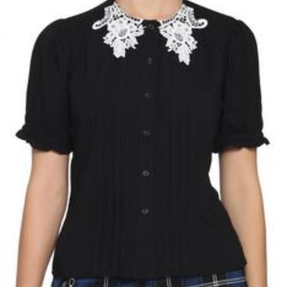 ISO Black & White Lace Collar Girls Woven Button-Up